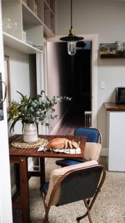 Charming Vintage Flat near Newtown. 11am checkout. - Sydney - 2
