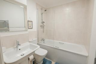 Stylish & Cosy 1 Bed Flat Walk to City Centre - 9