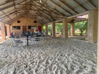 Suna kwa mwinyi lodge - - 7