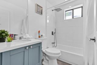 Beautiful Apt 5min walking Design District apt 1 - 9