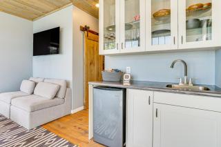 Maiden Rock Cottage with Fire Pit and Lake Pepin Views - 5