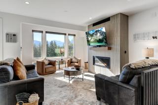 New Luxury Chalet 411 I Hot Tub I Great Views I Best Price I FREE Adventures Daily - Winter Park - 0