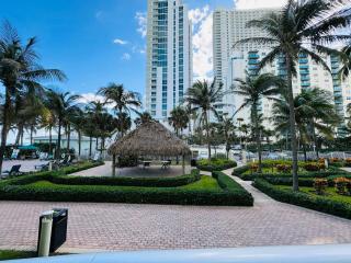 Miami Hollywood 2 Bedroom Garden View 001-21mar - 4