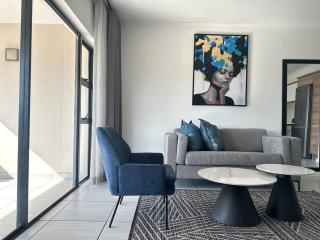 Lake Views 1-Bed in Waterfall, Midrand - Midrand - 8