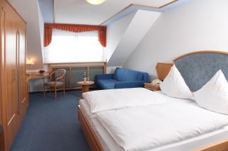 Landgasthof Zum Stern - Hammelburg- Obererthal - 7