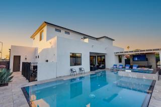 Desert Sky Luxury Pool & Spa Walk To Old Town! - Scottsdale - 4