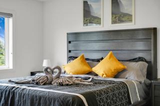 Spacious Family Friendly Vacation home - Brampton - 8