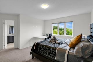 Spacious Family Friendly Vacation home - Brampton - 5