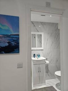 Comfy Studio for 5 in Deltan Croydon DPG4 - Croydon - 2
