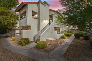 Snug 2br Condo W Pool, Patio, Wd Near Old Town - Scottsdale - 0