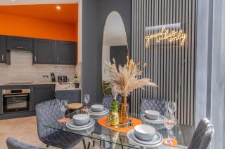Amazing 3 Bedroom Flat I Next To Brighton Beach & Shopping Center - Brighton & Hove - 0