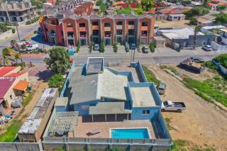 Amazing Villa near to the Beach - Palm-Eagle Beach - 9
