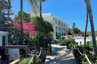 Luxury Beachfront Apartments Grace Bay Beach - The Bight Settlements - 7
