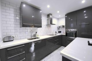 2039 Cozy Beachfront Apartment on Golden Beach - Marbella - 1