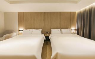 The Van Hotel - Gimhae - 1