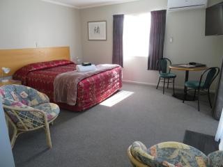 Commodore Court Motel - Blenheim - 7
