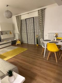 Sunny house - Floreşti - 1