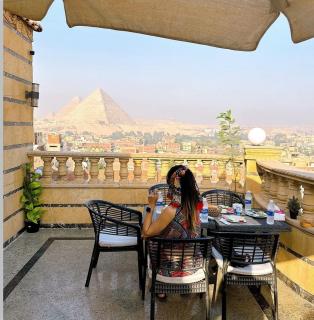 Crowne Pyramids view inn - Il Cairo - 2