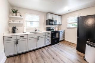 thsldo 1 - Downtown Lincoln Apartment - 8