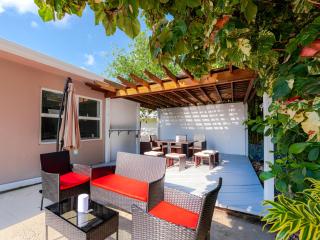 VIP Pristine Luxury Great Pool-5 Beds by The Beach - Delray Beach - 1