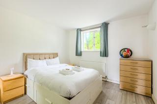 Peaceful 1BR near Canary Warf, 2min Thames River - Londra - 8