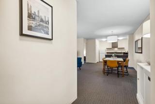 Urban Oasis on Hay Street - 5
