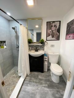 Private Room A-KING BED-12Mints NYCity - West New York - 7