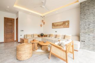 Seaside Luxury 4BR Villa, 400m to Finns, Canggu - 6