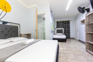 Hotel Guayacanes 70 - Medellín - 1
