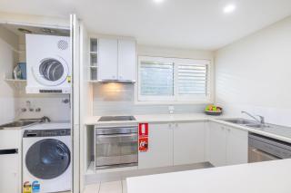 Pacific Blue 244, 255 Sandy Point Rd - pool, aircon, linen and resort features - 1