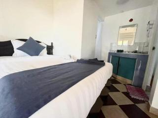 Azure Camotes Resort Hotel - 2