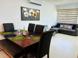 Casa De Playa Azul Marino Con Alberca y A 3 Min playa Cerritos - 1