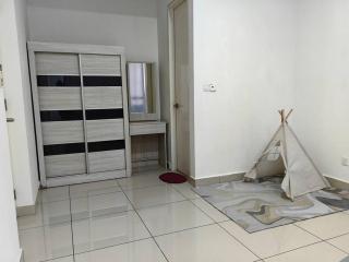 Nest4U Homestay Woodsbury Suites Butterworth - Butterworth - 1