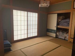 二番館 温泉街まで徒歩15分の落ち着く一軒家 - Kusatsu - 6