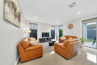 Luxury on City Fringe in Klemzig By Elegant Stays - Campbelltown - 5