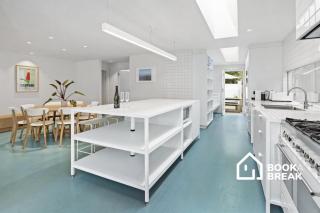 Villa Santorini - Secluded Blairgowrie Back Beach Poolside Oasis - 5
