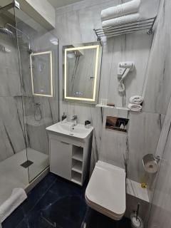 Hotel Queen - Râmnicu Vâlcea - 8