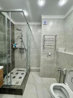 Comfortable and spacious 2 room apartments Ala Park - Almaty - 2