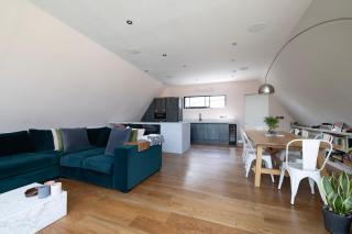 Penthouse of Old Piano Factory in Kentish Town - Homestay - Londra - 4
