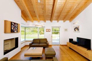 Luxurious Villa With Heated Pool And Mountain View - Župa - 5