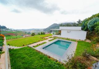 Silent Retreat Ooty Pool Resort by VOYE HOMES - Ooty - 1