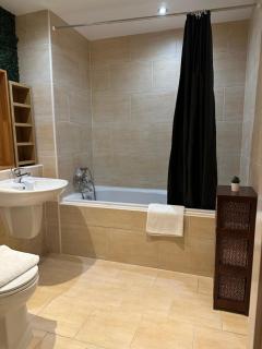 City Centre 2 Bed Room 2 Bath Room Apartment with En-suite - Liverpool - 5