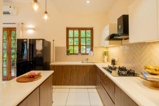 ELIVAAS Signature 4 BHK with Pvt Pool near Baga - Celest - 8