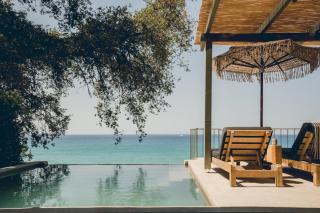 F Zeen Kefalonia - Lourdata - 8