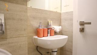 Plush 2BR Retreat in Masdar City - Abu Dhabi - 7