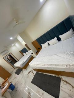 Hotel Sadashiv - Ujjain - 7