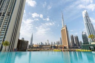 Infinity Pool with Burj Khalifa View - 1 Bedroom Apartment in Downtown - 5 min walk to Dubai Mall, close to Burj Khalifa - Sleeps 4 People by ZEN STAYS - Dubai - 7