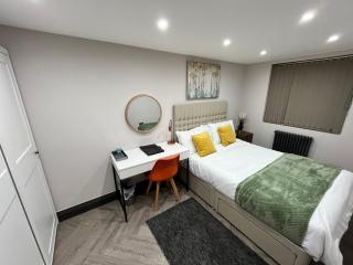 Fabulous 3 Bed Apartment - Near Excel - Sleeps 6 - 8 - Londra - 5