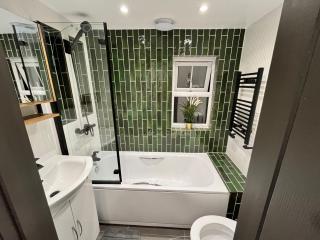 Fabulous 3 Bed Apartment - Near Excel - Sleeps 6 - 8 - Londra - 3