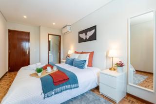 Host Wise - Bright and Elegant Urban Flat with Balcony - Porto - 2